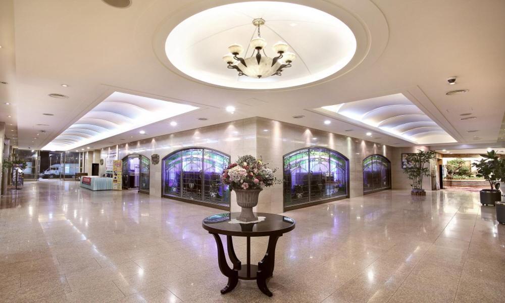 Admiral Hotel Geoje Bagian luar foto