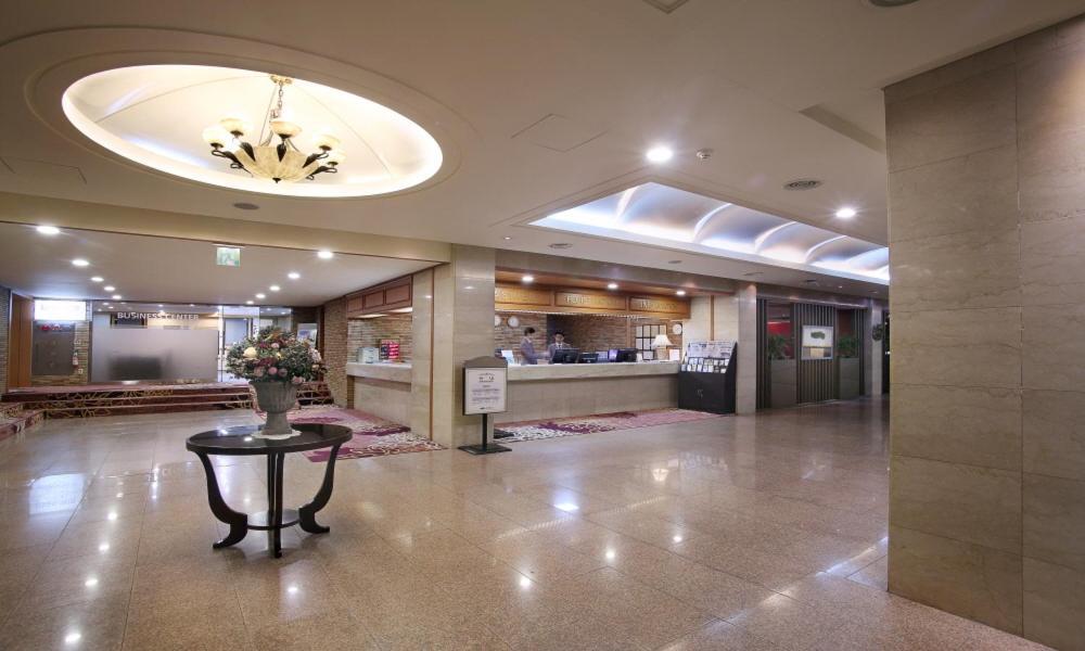 Admiral Hotel Geoje Bagian luar foto